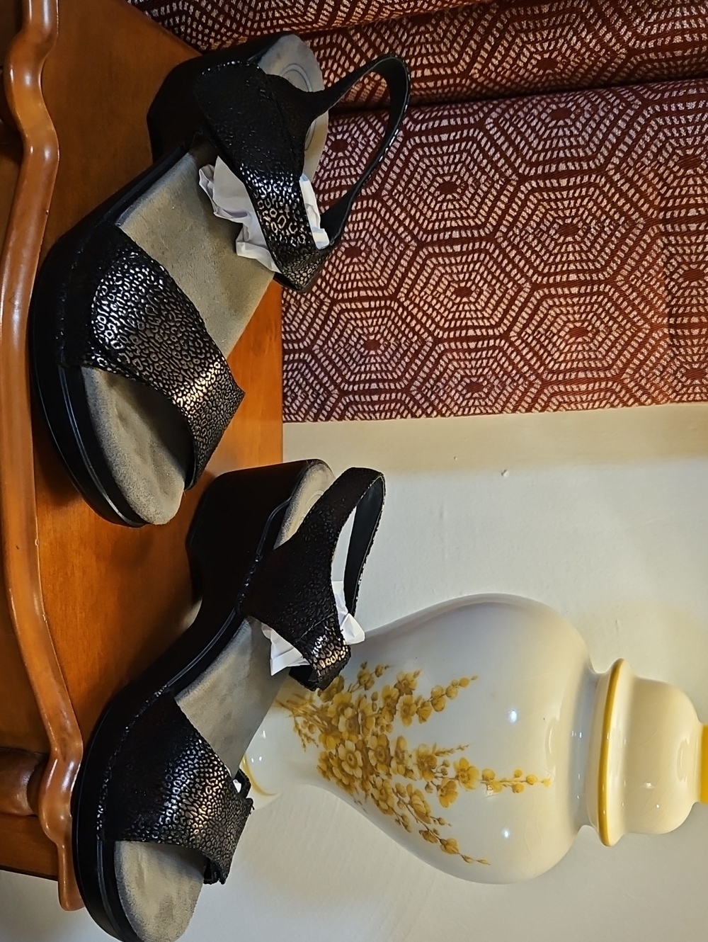 Dansko Metallic Black Animal Print Wedges Black 9M/ EUC - Picture 6 of 16
